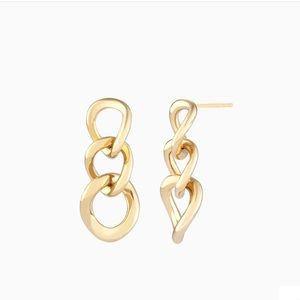 Mejuri Curve Link Earrings
